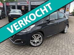 Peugeot 208 - 1.2 PureTech Blue Lion *LM-velgen 17" + navi + airco + pdc