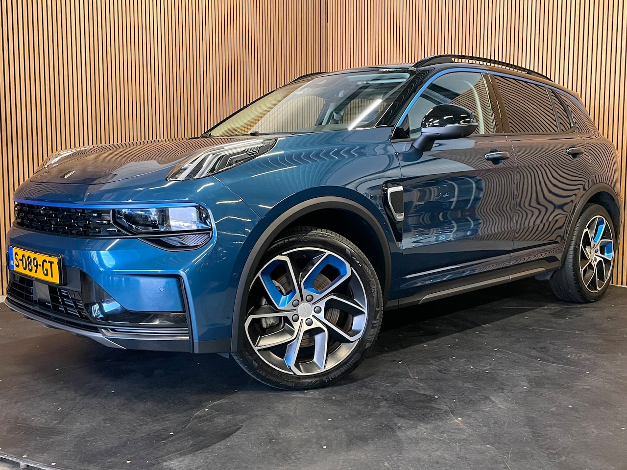 Lynk & Co 01 - 1.5|PHEV|NAP|NL-AUTO|PANO|ACC|360+V+A CAMERA|ANDROID/CARPLAY|STOELVERW|INFINITY AUDIO|MEMO - AutoWereld.nl
