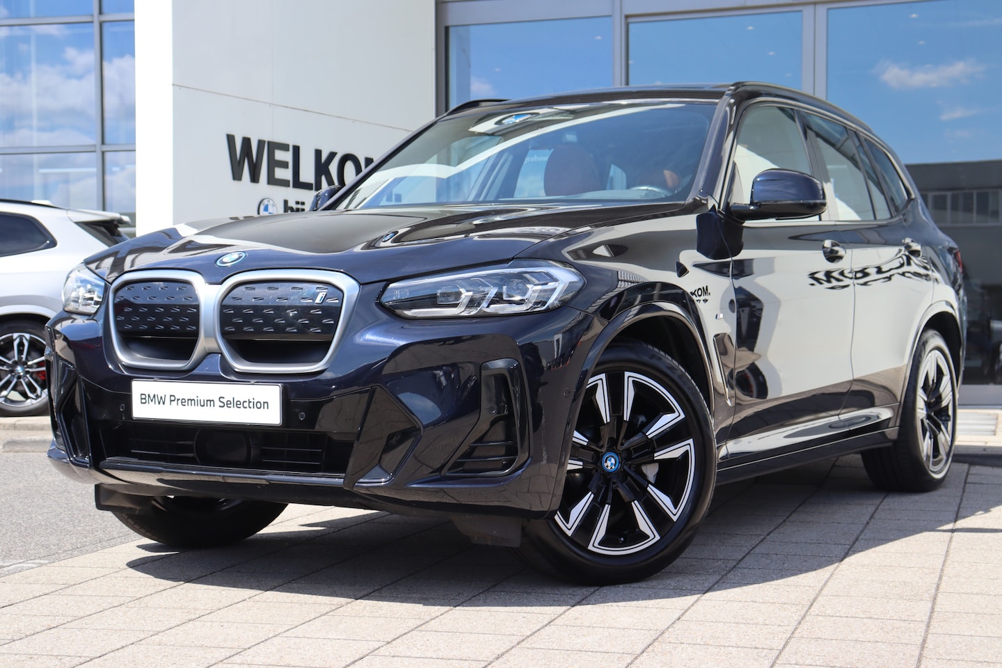 BMW iX3 - Executive 80 kWh - AutoWereld.nl