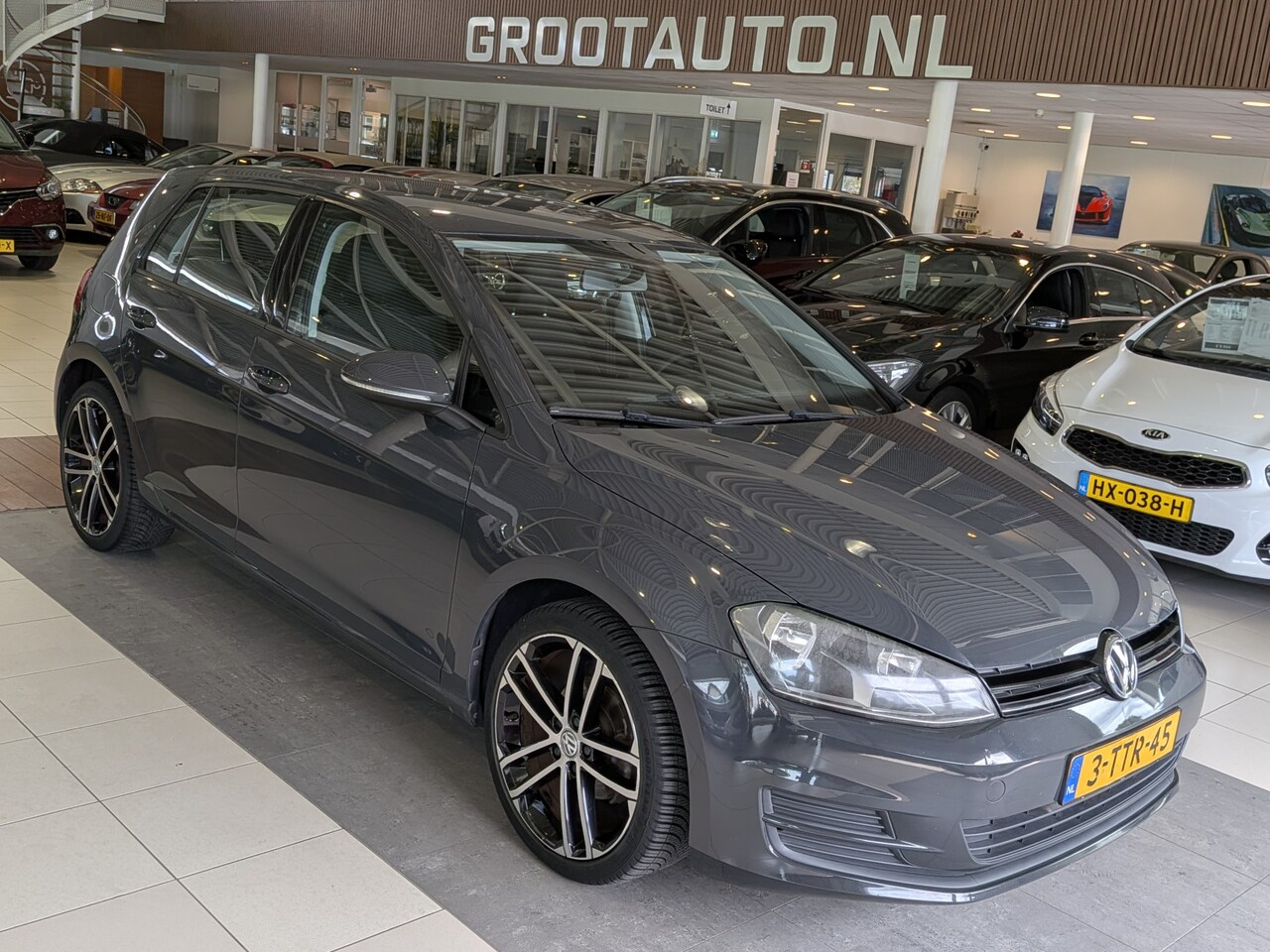 Volkswagen Golf - 1.2 TSI Easyline Airco, Stuurbekrachtiging - AutoWereld.nl