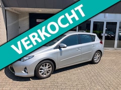 Toyota Auris - 1.6 Aspiration / NIEUW MODELJAAR / ALU VELGEN / AIRCO ACC / TREKHAAK / CAMERA