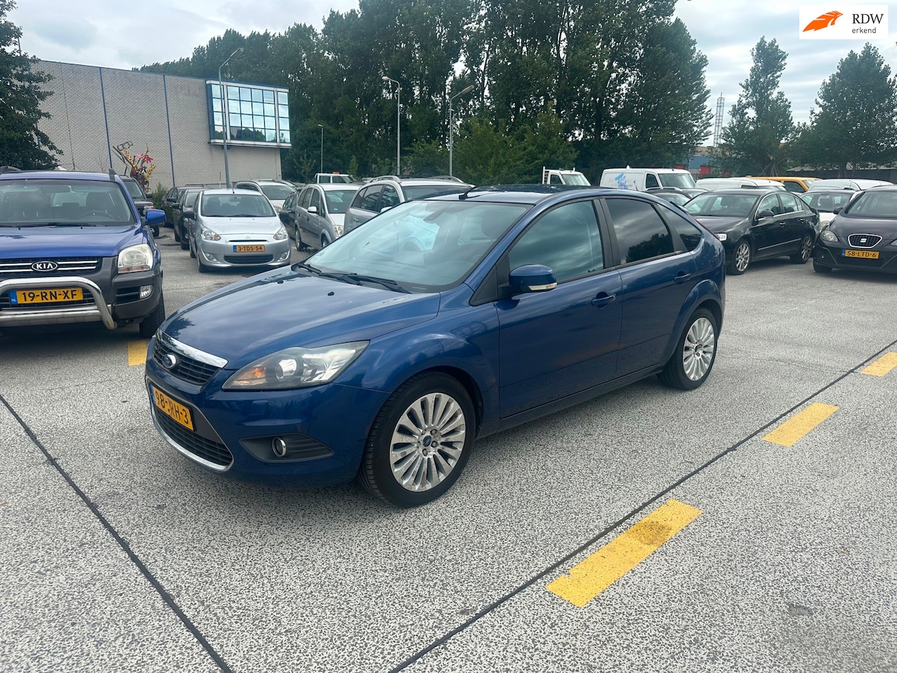 Ford Focus - 1.8 Titanium Flexi Fuel Airco! 5-DRS! 2009 - AutoWereld.nl