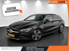 Mercedes-Benz CLA-klasse Shooting Brake - 250 e Business Panoramadak Trekhaak Navigatie Camera Parkeerhulp Cruise control Stoelverwa
