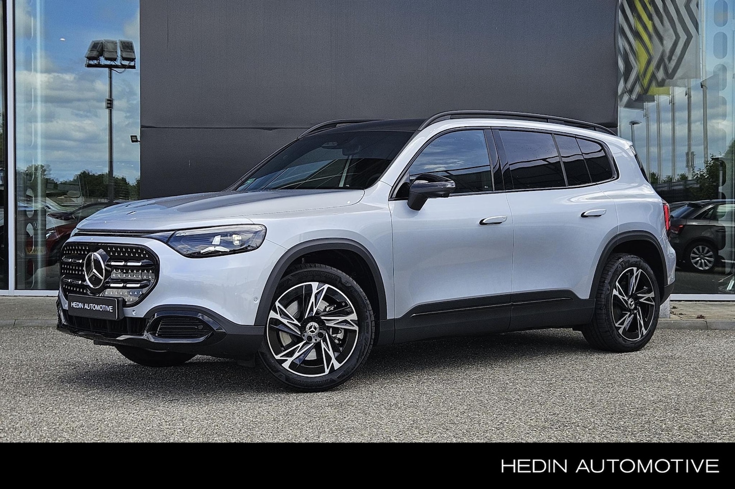Mercedes-Benz GLB - GLB 250+ Business Solution Luxury | Premium Pakket | Nightpakket | Parkeerpakket met 360°- - AutoWereld.nl