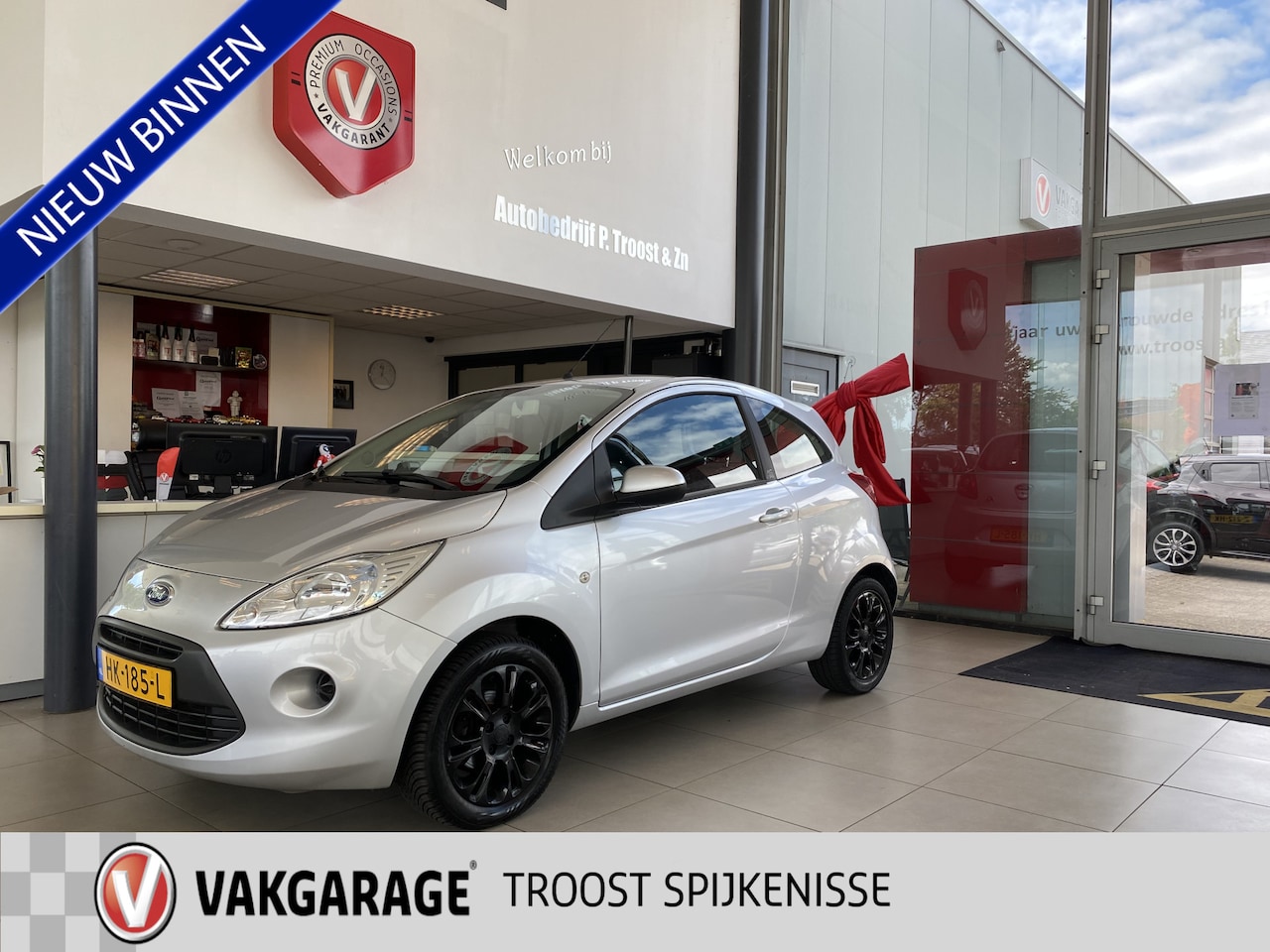 Ford Ka - 1.2 Style start/stop 1.2 Style start/stop,Airco,Elektrischpakket,Ipod,Stuurbekrachting,Centraledeurveregendelin - AutoWereld.nl