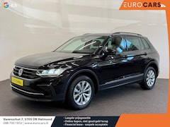 Volkswagen Tiguan - 1.4 TSI e-Hybrid PHEV Automaat 245 pk Life SoH 91 % Navigatie Discover Trekhaak Media ACC