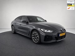 BMW i4 - 40 84 kWh High Executive M-SPORT l SOH 96, 4% l H/K l HUD l 360 l SCHUIFDAK l DRAVITGRAU l
