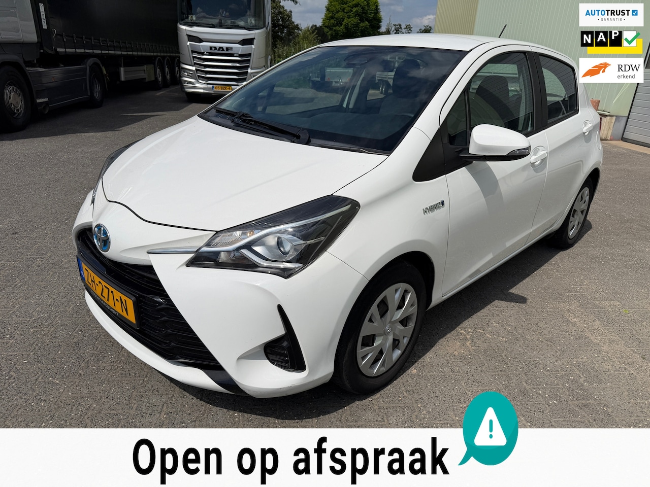 Toyota Yaris - 1.5 Hybrid Active Apple CarPlay/Climate Control/ Camera - AutoWereld.nl