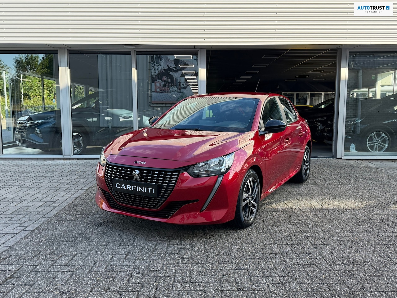 Peugeot 208 - 1.2 PureTech Active Pack Automaat 101 Pk | Airco | Cruise | Navigatie | 16". - AutoWereld.nl