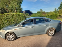 Ford Mondeo - 1.6-16V Titanium Sedan! Airco! Climat/Cruise Control! Nw Model!