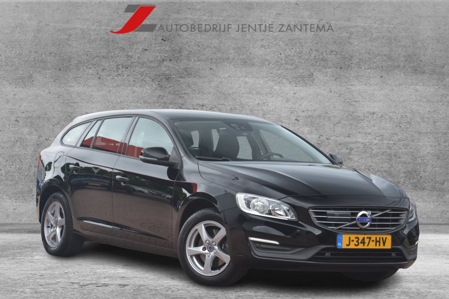 Volvo V60 - 2.0 T4 Momentum | Navigatie | Clima | PDC | BLIS | Stoelverwarming | - AutoWereld.nl