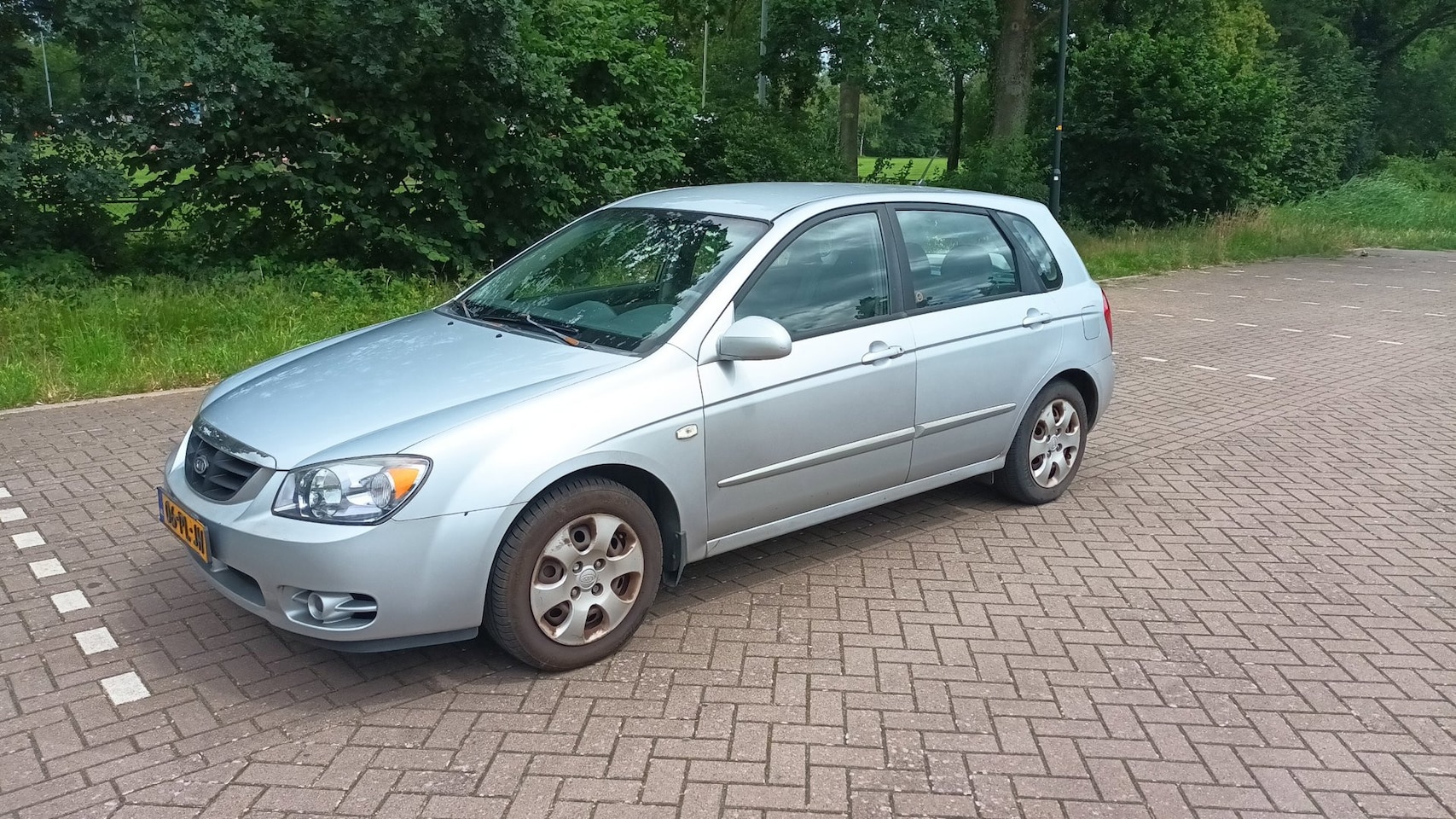 Kia Cerato - 1.6-16V LX Airco / Cruise control - AutoWereld.nl