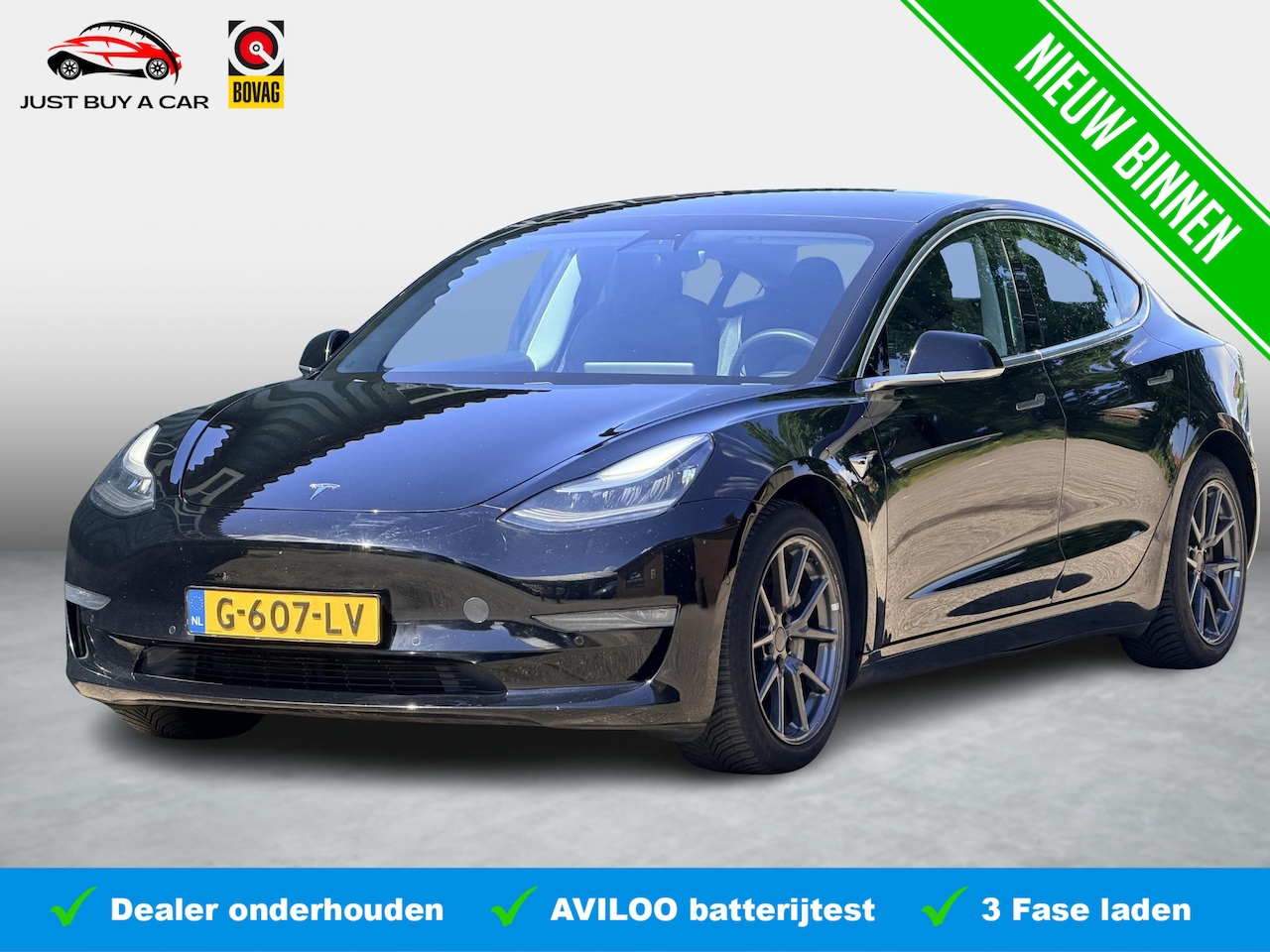 Tesla Model 3 - Long Range RWD Long Range AWD 75 kWh SOH 87,5% / LM 19" ( € 1.700 ) / Electr. Achterklep / Panoramadak / - AutoWereld.nl