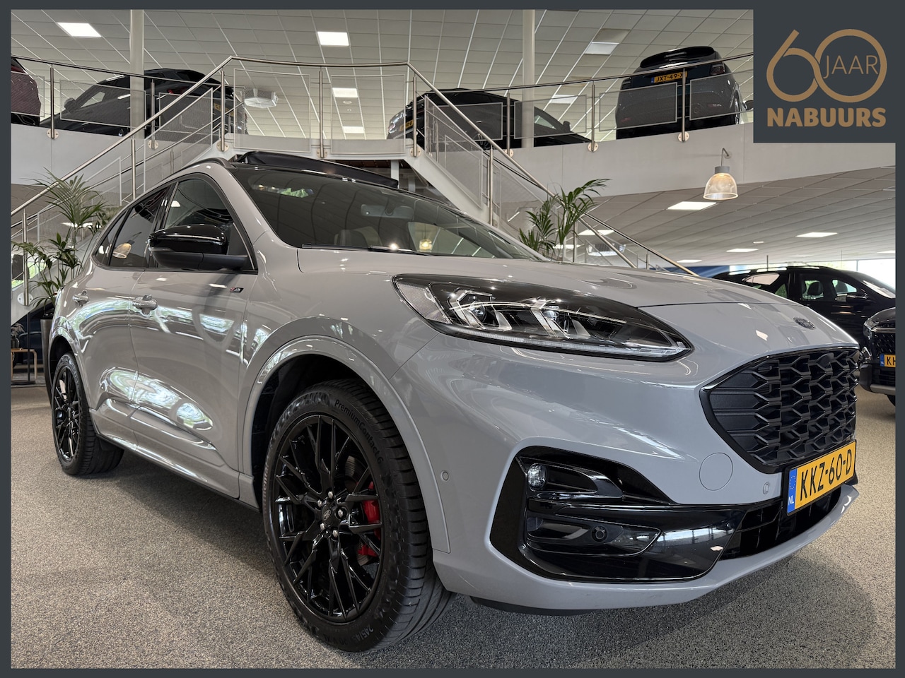 Ford Kuga - 2.5 PHEV Graphite Tech Edition 2.5 PHEV Graphite Tech Edition, Pano, B&O, HUD, Adaptive, Camera - AutoWereld.nl