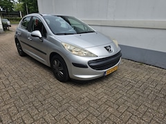 Peugeot 207 - 1.4 VTi Cool 'n Blue