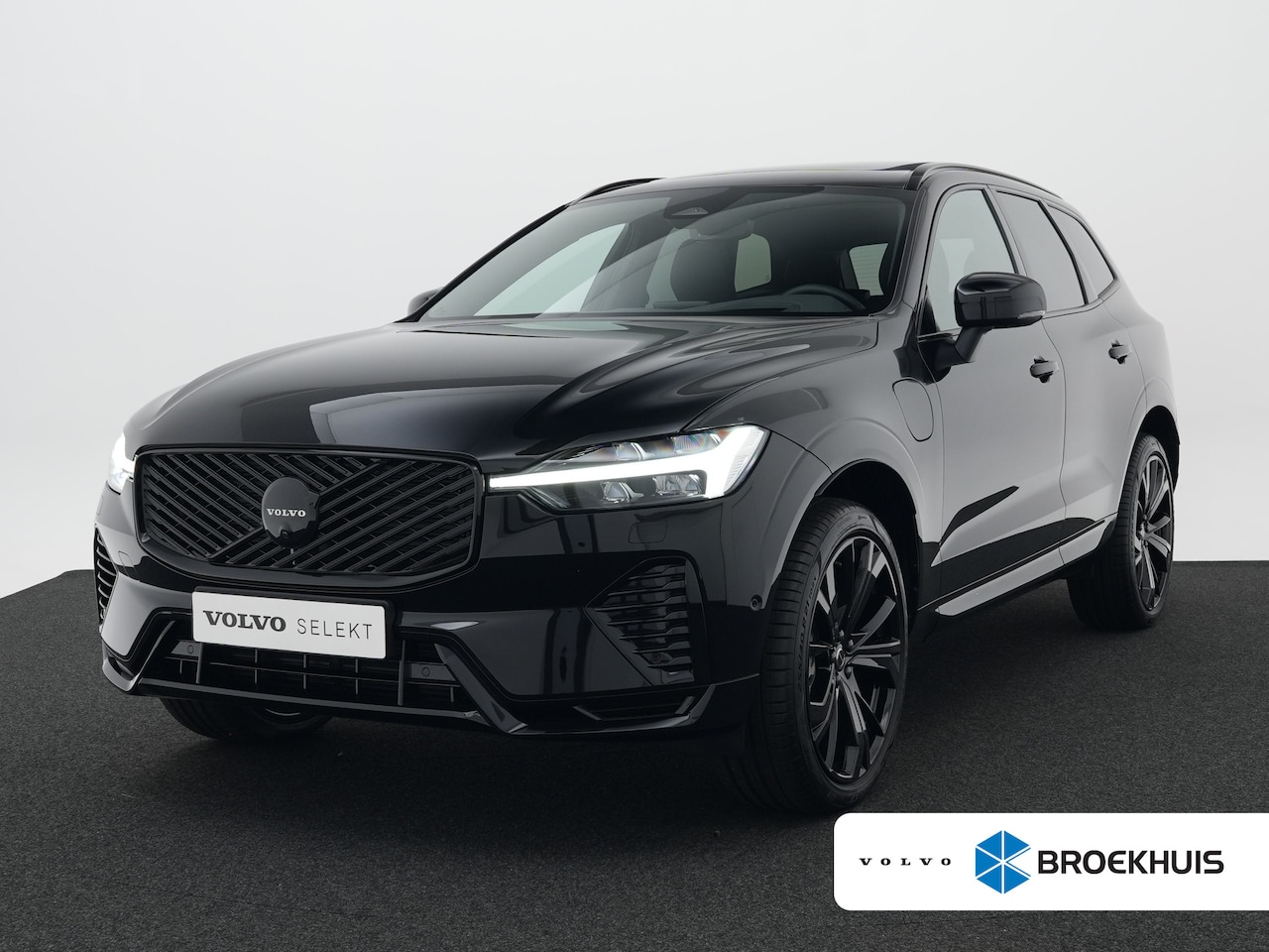 Volvo XC60 - T6 Recharge AWD Plus Black Edition | Facelift | Nappa Leder | Head-Up | 360° | Harman/Kard - AutoWereld.nl