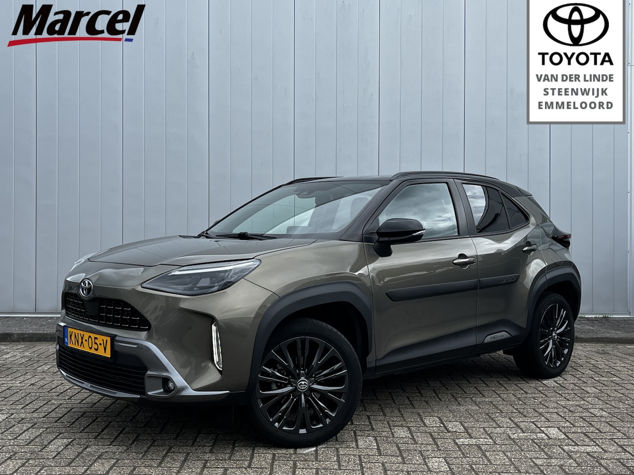 Toyota Yaris Cross - 1.5 Hybrid Adventure Head Up PDC Stoelverwarming Stuurverwarming - AutoWereld.nl