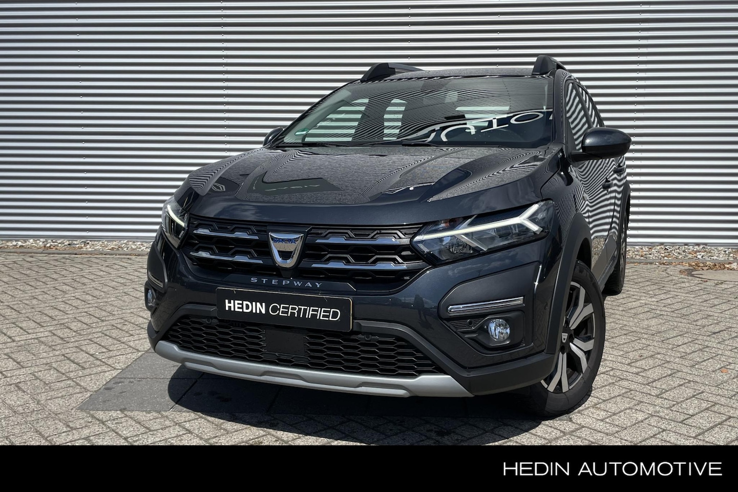 Dacia Sandero - 1.0 TCe 100 Bi-Fuel Essential | stoel verwarming | Cruise controle | Dodehoek waarschuwing - AutoWereld.nl