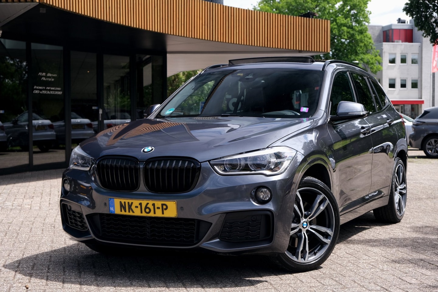 BMW X1 - SDrive20i Centennial High Executive|Rijklaar!|M-Sport|Pano|HUD|Trekhaak|Camera|Stoelverwar - AutoWereld.nl