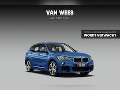 BMW X1 - xDrive18d High Executive M Sport | Keyless entry | Camera | Head-up | Navigatie | Stoelver