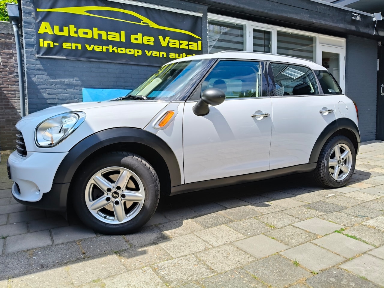 MINI Countryman - 1.6 One Business Line zeer mooi en goed onderhouden - AutoWereld.nl