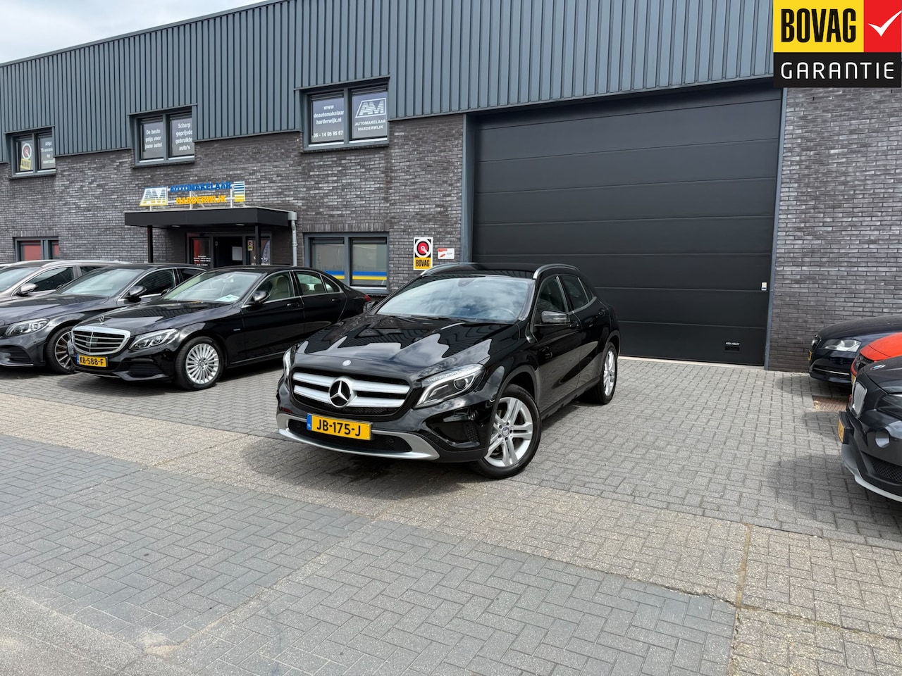 Mercedes-Benz GLA-Klasse - 180 Ambition | 12MND GARANTIE | AUTOMAAT | LED | CRUISE | AIRCO | LMV | - AutoWereld.nl