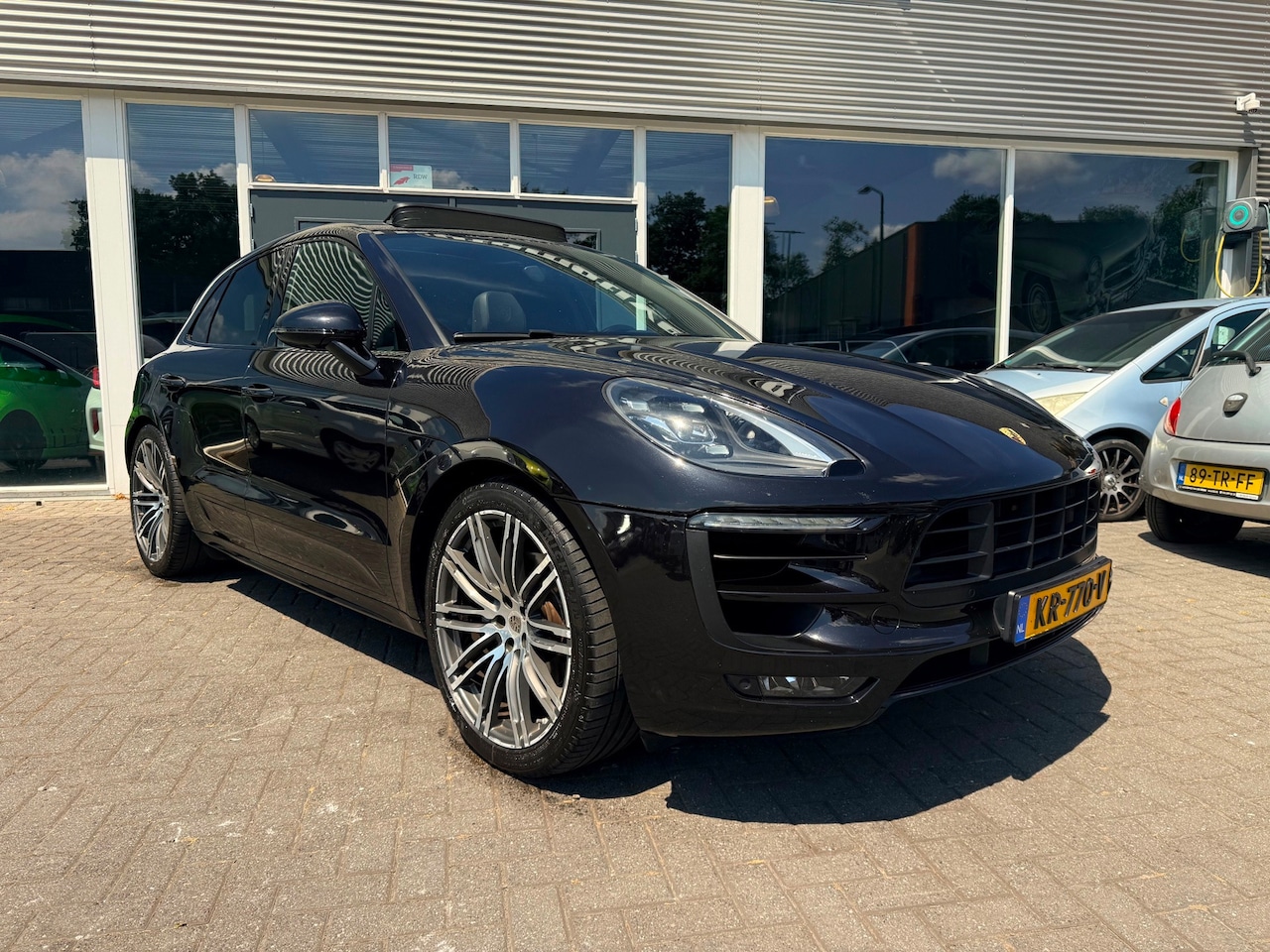 Porsche Macan - 2.0 SPORT CHRONO/Panorama/Tv/Led Verlichting/Full Options!!! - AutoWereld.nl