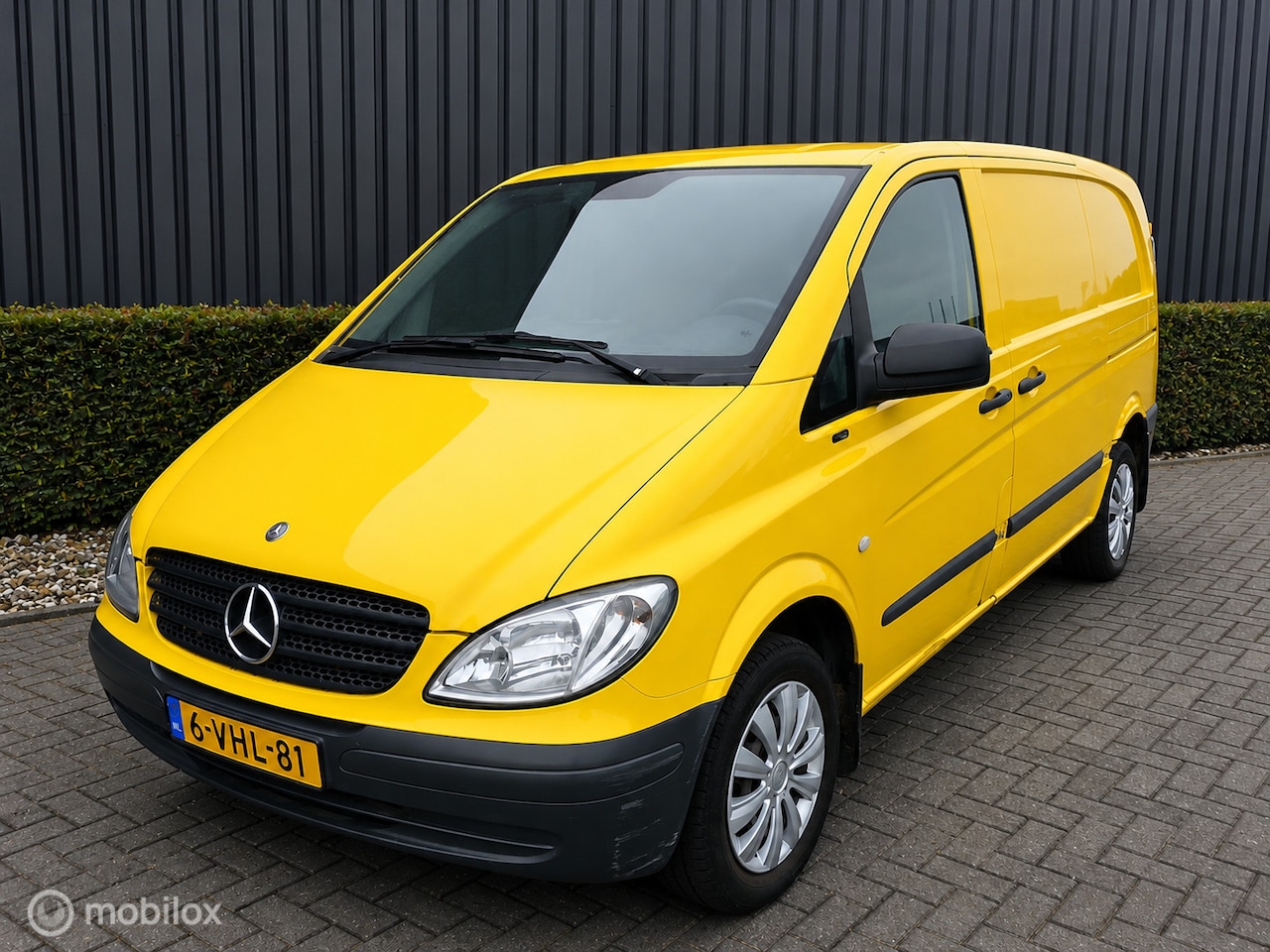 Mercedes-Benz Vito - Bestel 109 CDI 320 Lang DC luxe - AutoWereld.nl