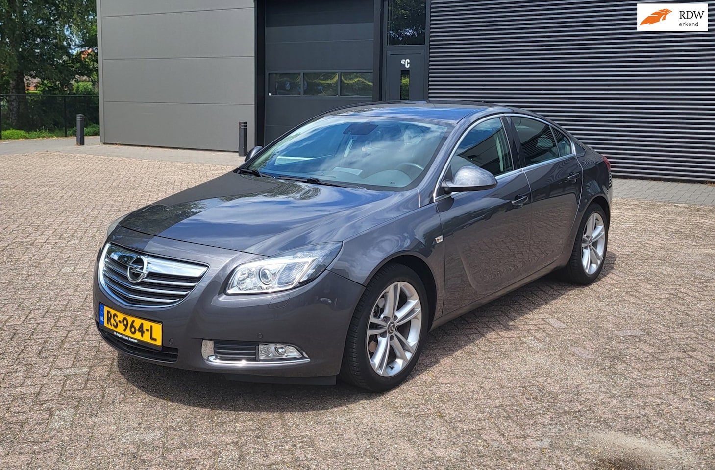 Opel Insignia - 1.6 Edition 1.6 Edition,Carplay,Xenon,PDC,18'LM,APK06/27! - AutoWereld.nl