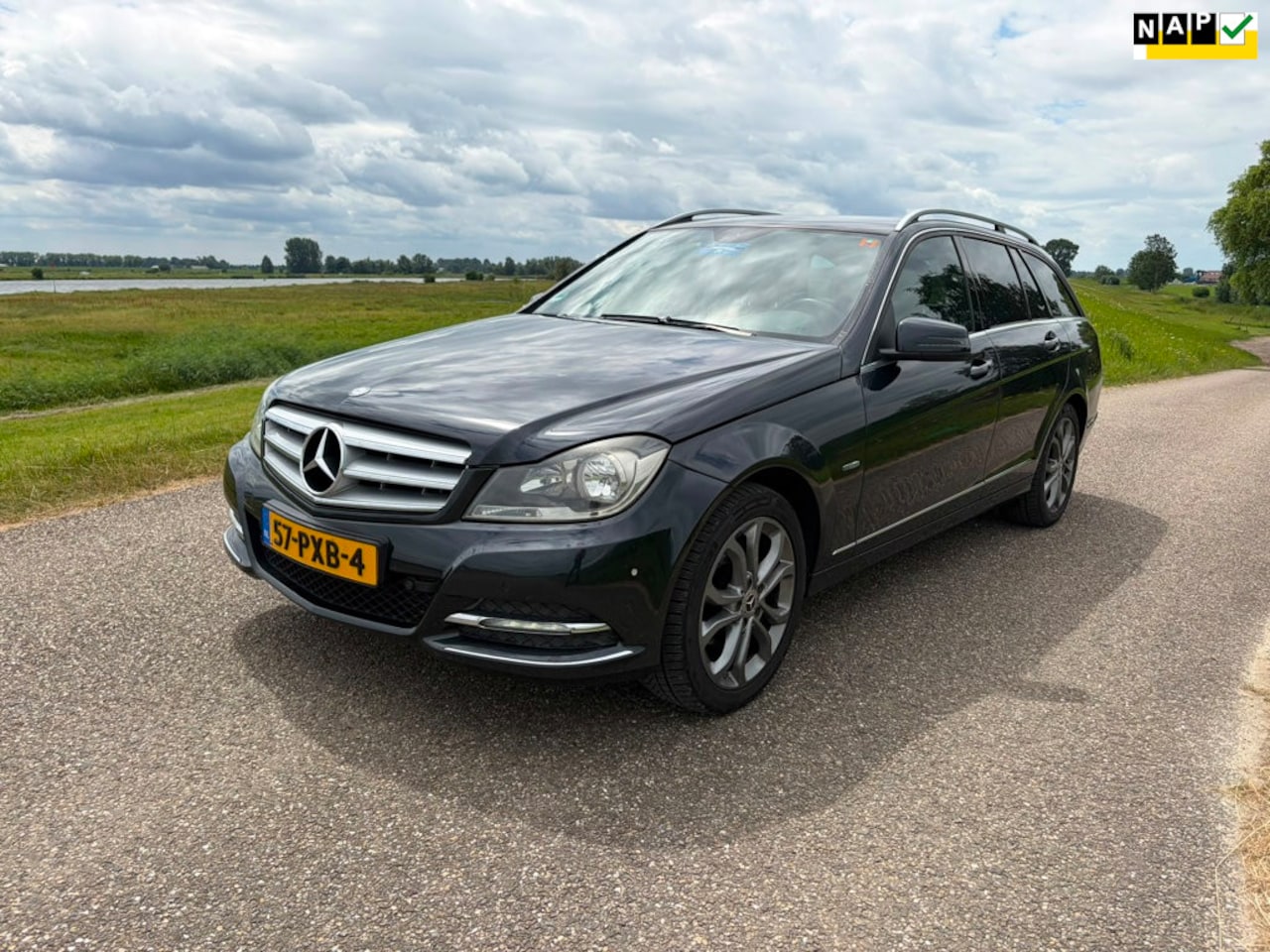Mercedes-Benz C-klasse Estate - 180 Business Class Avantgarde | Trekhaak | Vakantie auto - AutoWereld.nl