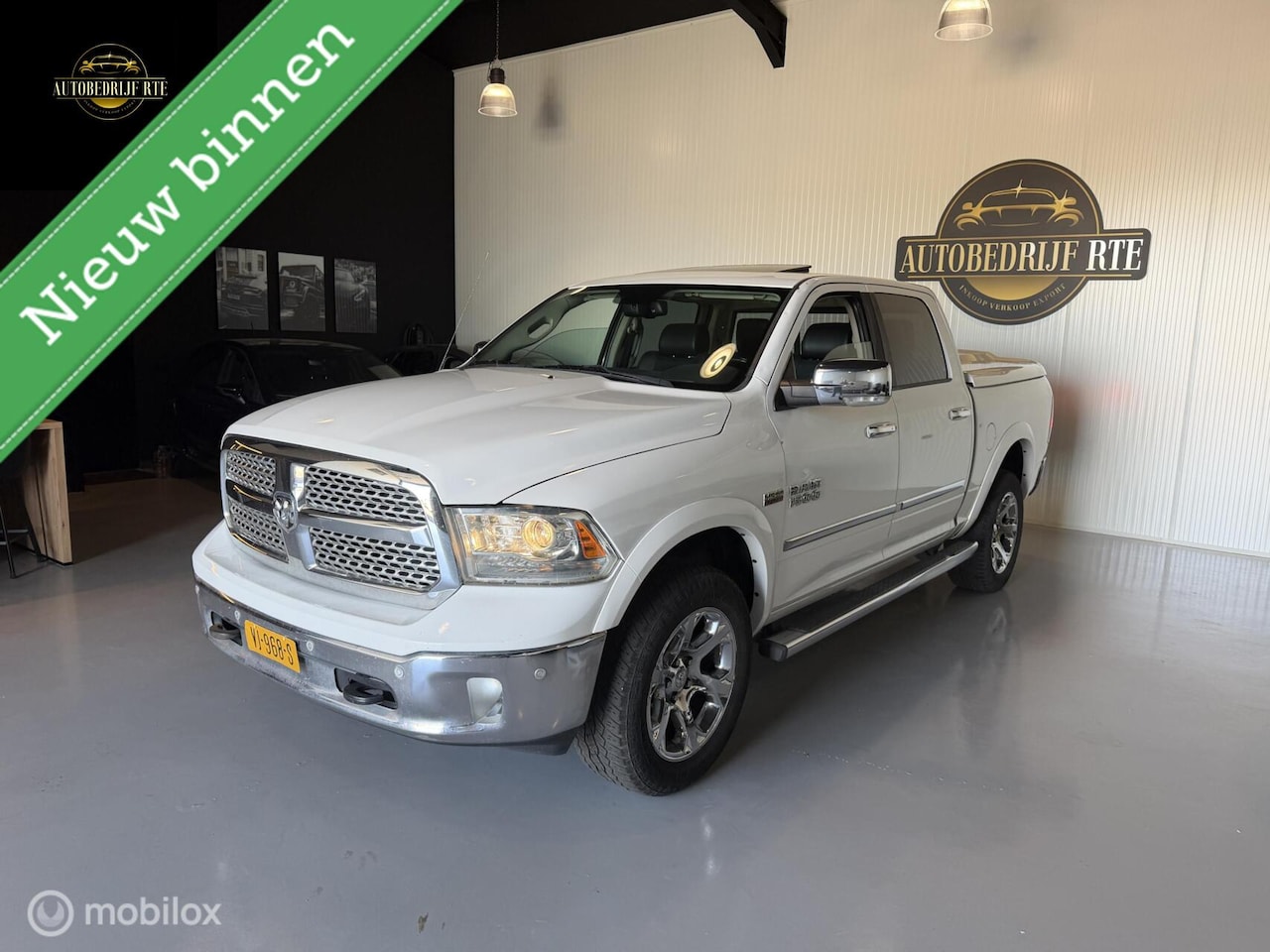 Dodge Ram 1500 - 5.7 V8 Quad Cab 6'4 LARAMIE veel opties! - AutoWereld.nl