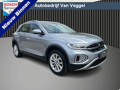 Volkswagen T-Roc - 1.5 TSI Style plus virtual cockpit, stoelverw, cruise, pdc