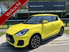 Suzuki Swift - 1.4 Sport 140PK / Camera / Stoelverw. / Navigatie / Climate /