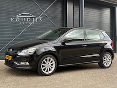 Volkswagen Polo - 1.2 TSI Comfortline Business R, Stoelverwarming, PDC V+A
