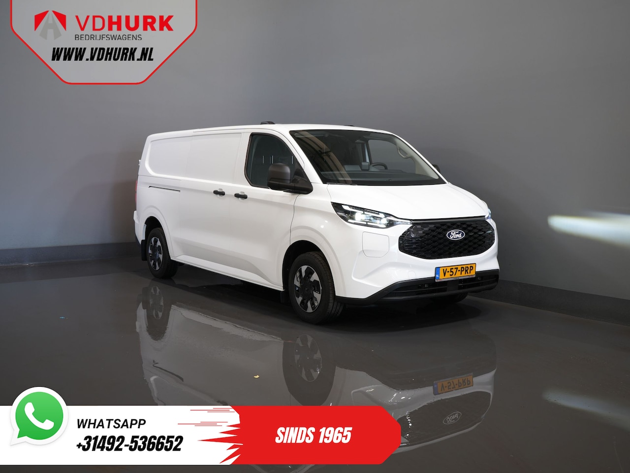Ford Transit Custom - E-Transit L2 330 km WLTP Garantie t/m 2028/ LED/ Snellader/ Standkachel/ Stoelverw./ Stuur - AutoWereld.nl