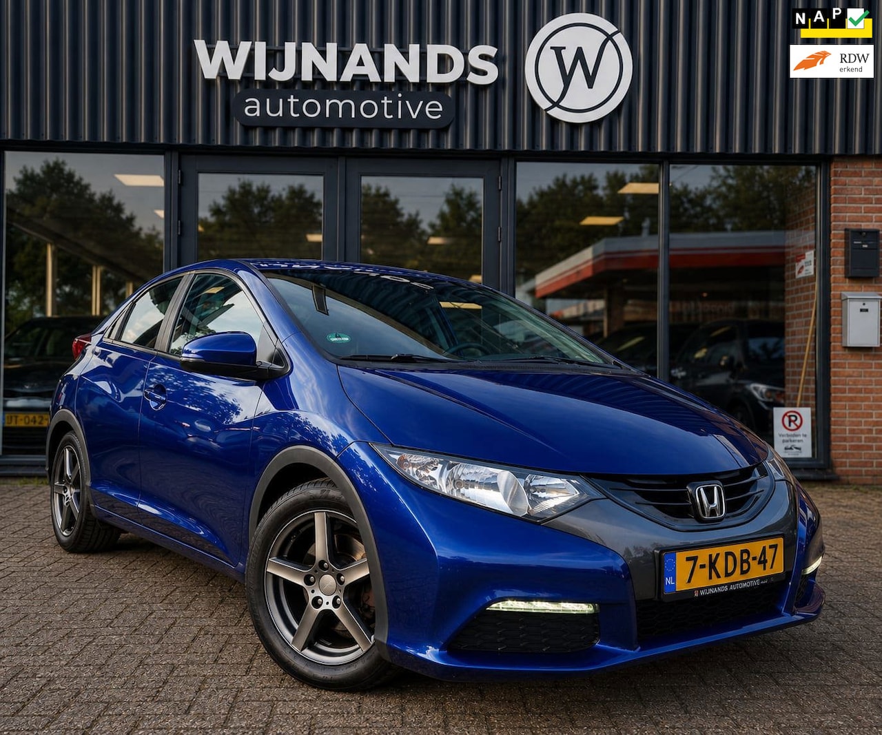 Honda Civic - 1.4 Comfort Trekhaak Alcanatara Clima Lichtmetaal - AutoWereld.nl