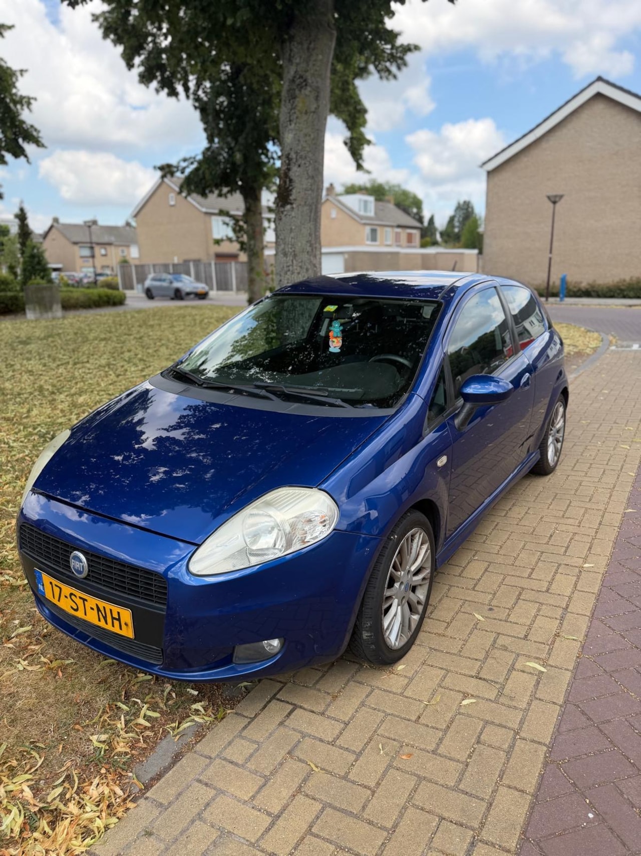Fiat Grande Punto - 1.4-16V Dynamic - AutoWereld.nl