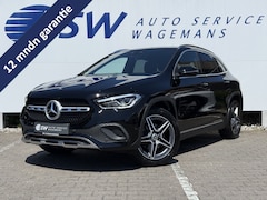 Mercedes-Benz GLA-Klasse - 200 Business Solution Luxury | Trekhaak | Ambient Light | LED | 18 inch