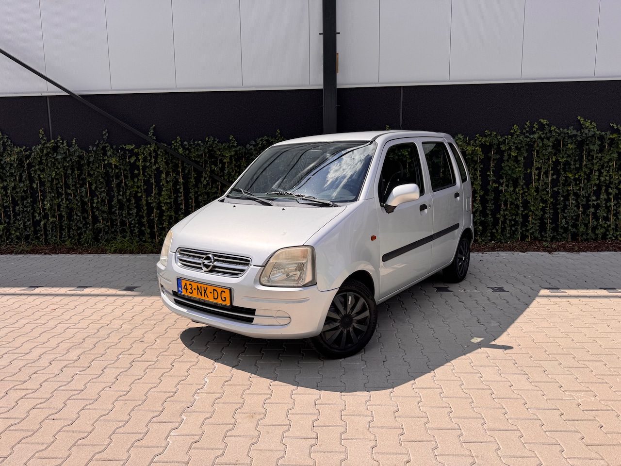 Opel Agila - 1.2-16V Comfort - AutoWereld.nl