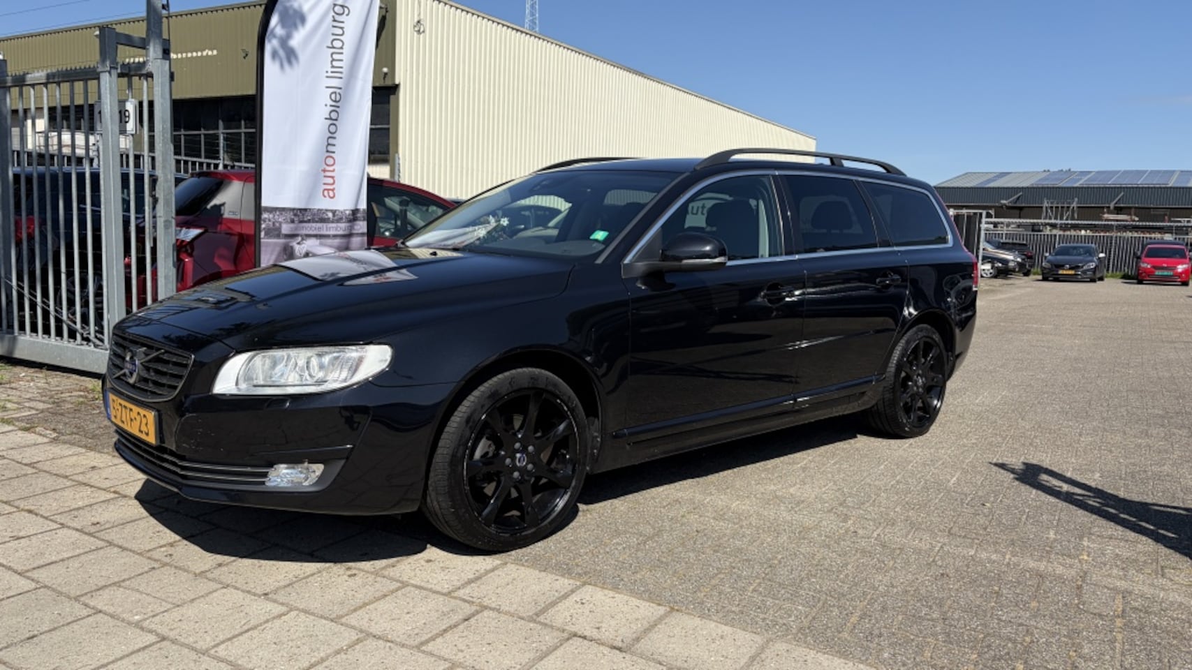 Volvo V70 - 2.0 D4 Nordic+ Complete onderh historie - AutoWereld.nl