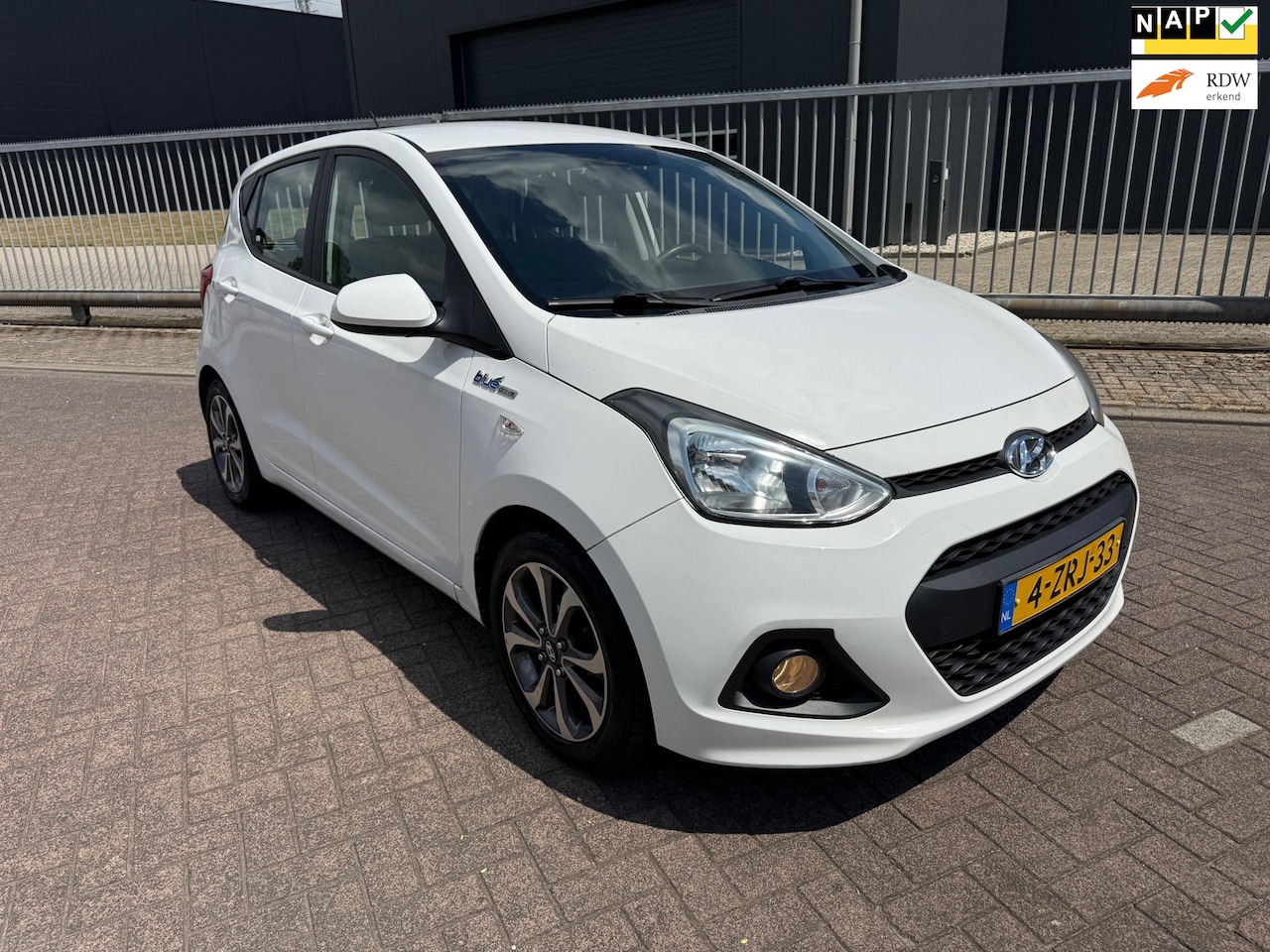 Hyundai i10 - 1.0i i-Motion Comfort NWE KOPPELING! NETJES** - AutoWereld.nl