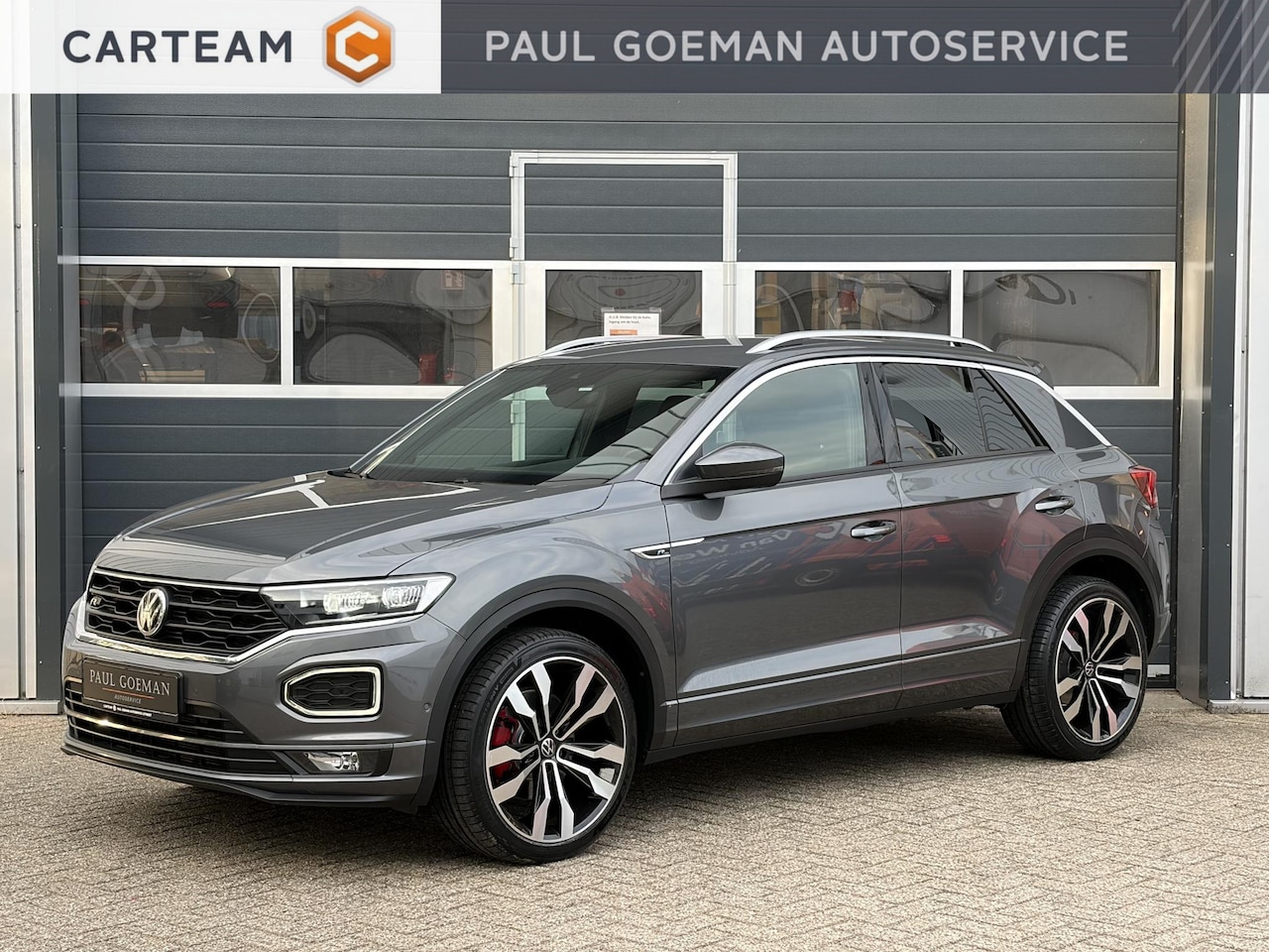 Volkswagen T-Roc - 1.5 TSI Sport 3x R-Line | Climate |Camera | Parkeer sensoren | Stoel verwarming | - AutoWereld.nl