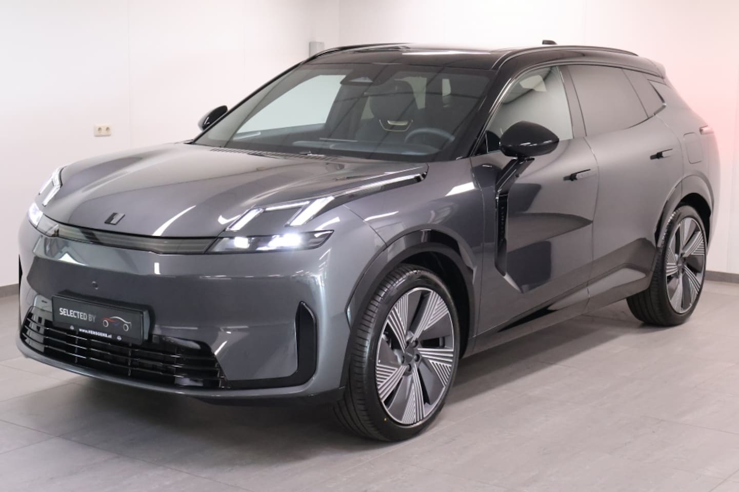 Lynk & Co 08 - 1.5 PHEV More | Tot 200 km Elektrisch - AutoWereld.nl