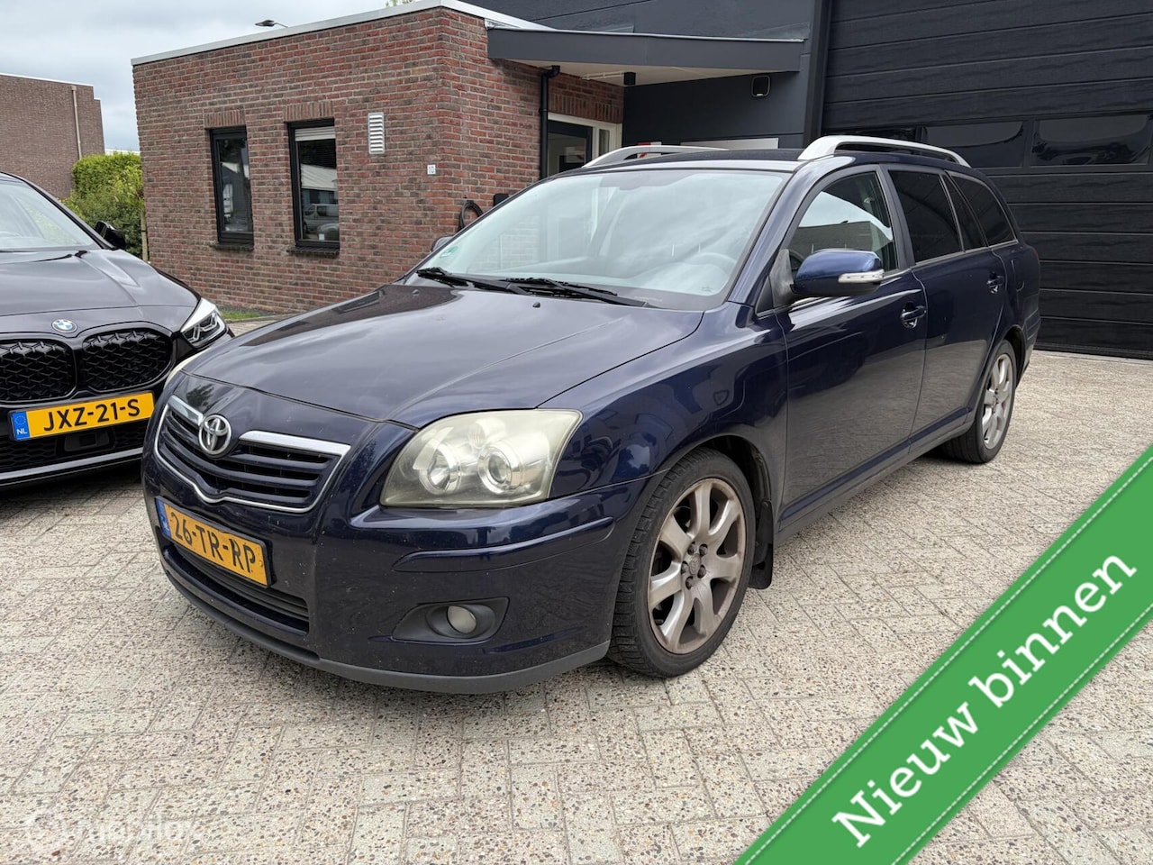Toyota Avensis Wagon - 2.0 VVTi Executive ONLY EXPORT - AutoWereld.nl