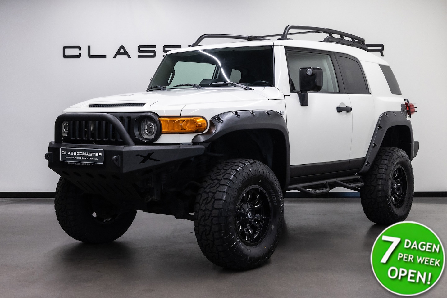 Toyota FJ Cruiser - VVT-i V6 Btw auto, Fiscale waarde € 8.000,- (€ 40.454,55 Ex B.T.W) DEALER AUTO Dealer auto - AutoWereld.nl