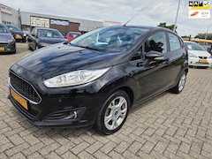 Ford Fiesta - 1.0 Style Ultimate/NAVI/CRUIS CONTROL/TREKHAAK