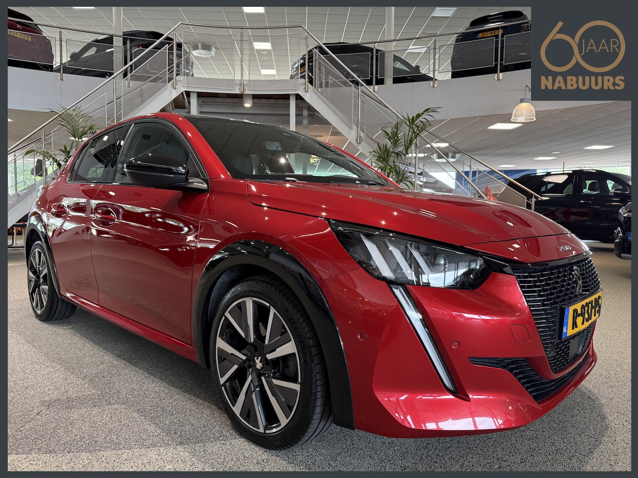 Peugeot 208 - 1.2 130pk GT EAT8, Camera, Stoelverwarming, Sfeerverlichting - AutoWereld.nl