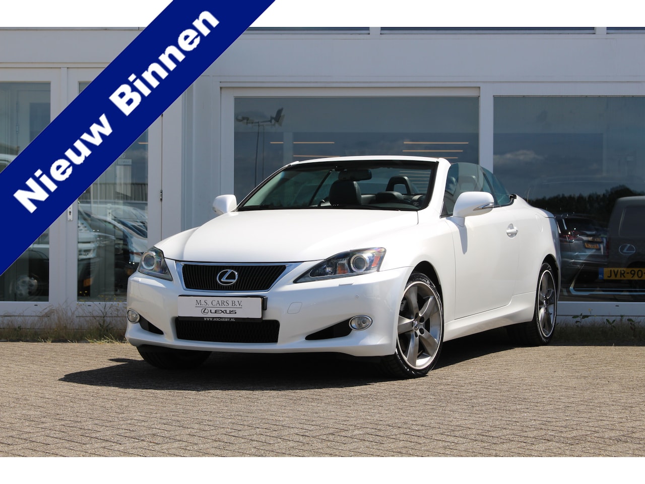 Lexus IS Cabriolet - 250C Cabrio Executive I Facelift I Mark Lev. I Navi I Parel Wit - AutoWereld.nl