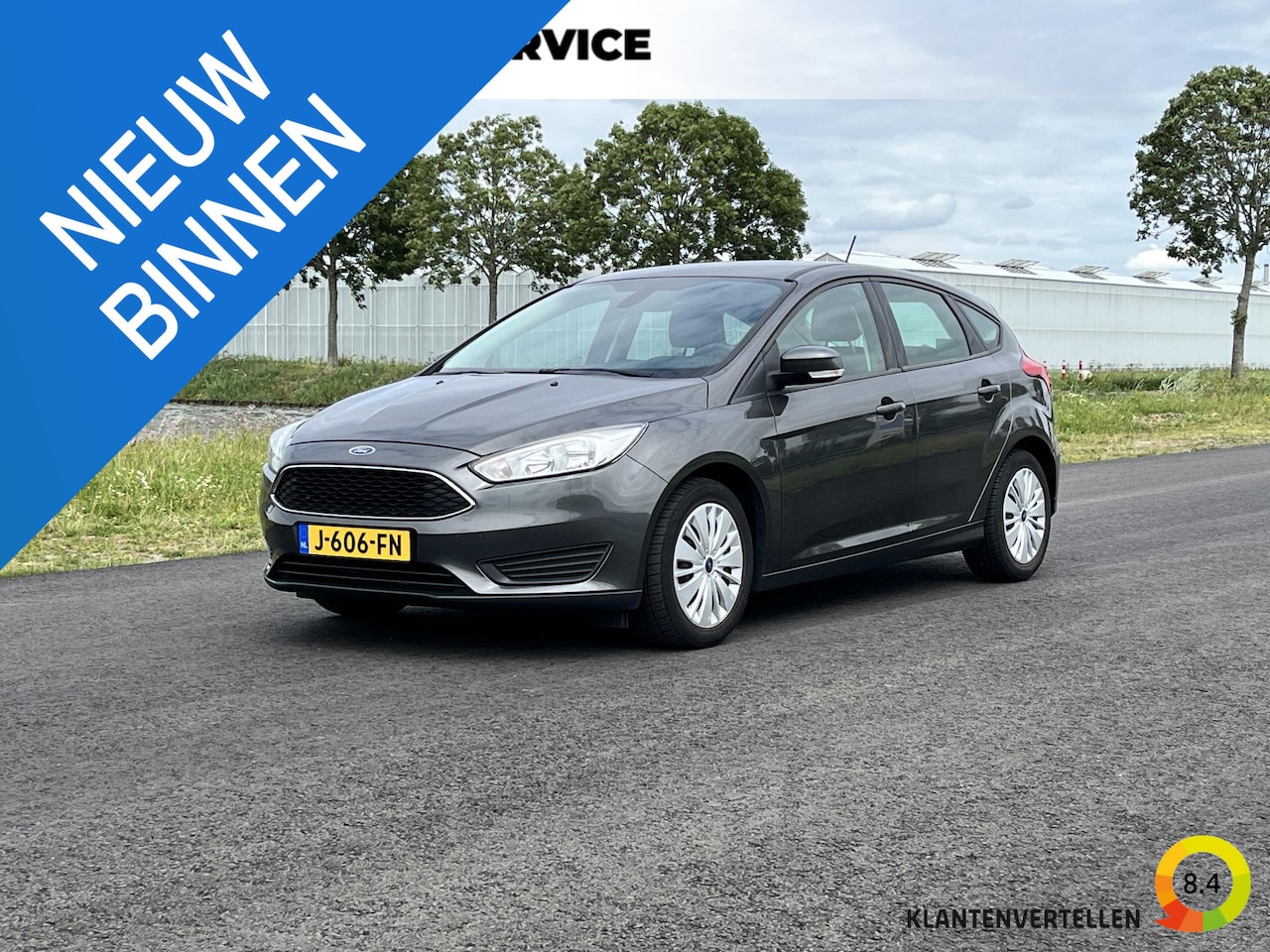 Ford Focus - 1.6 TI-VCT Ambiente Airco, trekhaak - AutoWereld.nl