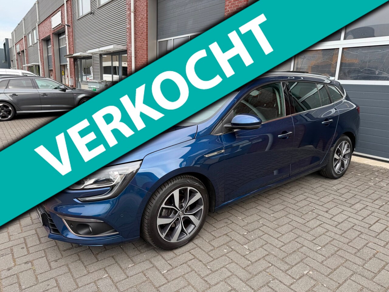 Renault Mégane Estate - 1.2 TCe Bose Pano Navi Camera Trekhaak - AutoWereld.nl